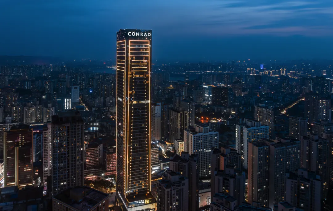 打卡董宇輝同款山城夜景，探秘重慶康萊德酒店更多精彩亮點(diǎn)